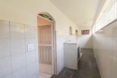 Casa para alugar com 140m², 2 quartos e 2 vagasÁrea de Serviço