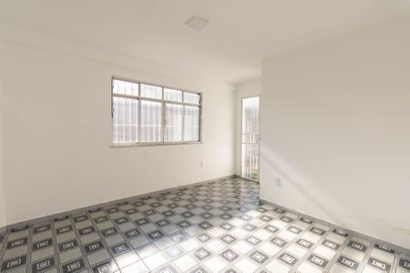 Casa para alugar com 140m², 3 quartos e 1 vaga Casa para alugar com 140m², 3 quartos e 1 vagaSala
