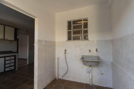 Área de Serviço de casa para alugar com 3 quartos, 140m² em Alcantara, São Gonçalo