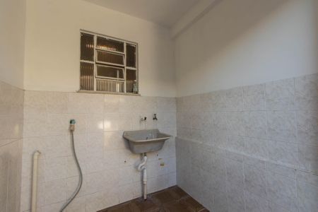 Casa para alugar com 140m², 3 quartos e 1 vaga Casa para alugar com 140m², 3 quartos e 1 vagaÁrea de Serviço
