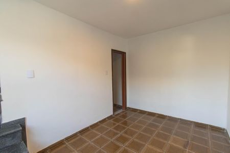 Casa para alugar com 140m², 3 quartos e 1 vaga Casa para alugar com 140m², 3 quartos e 1 vagaSala de Jantar