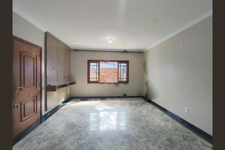 Casa à venda com 3 quartos, 108m² em Campo Grande, São Paulo