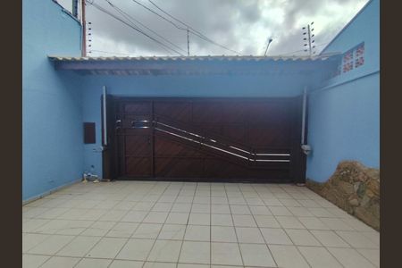 Casa à venda com 108m², 3 quartos e 2 vagas