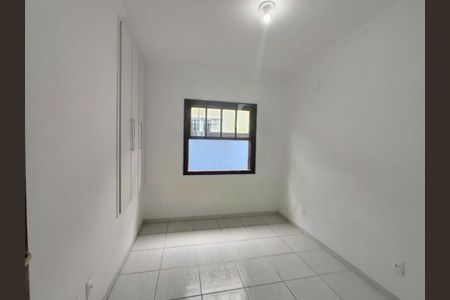 Casa à venda com 3 quartos, 108m² em Campo Grande, São Paulo