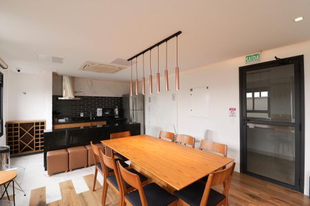 Apartamento à venda com 72m², 2 quartos e 2 vagas Apartamento à venda com 72m², 2 quartos e 2 vagasEspaço Gourmet