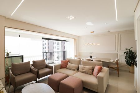 Apartamento à venda com 72m², 2 quartos e 2 vagas Apartamento à venda com 72m², 2 quartos e 2 vagasSala