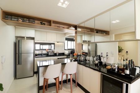 Apartamento à venda com 72m², 2 quartos e 2 vagas Apartamento à venda com 72m², 2 quartos e 2 vagasCozinha e Área de Serviço