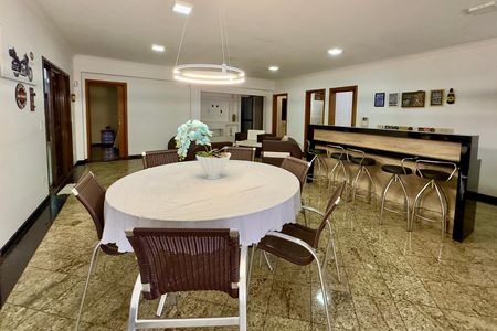 Casa para alugar com 400m², 4 quartos e 6 vagasSalão de Festas