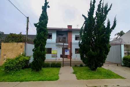 Casa para alugar com 400m², 4 quartos e 6 vagasFachada