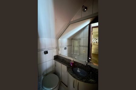 Lavabo de casa para alugar com 4 quartos, 400m² em Boqueirão, Curitiba