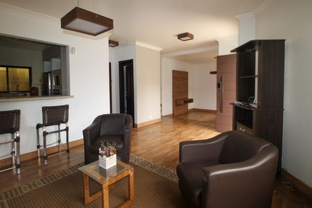 Casa para alugar com 400m², 4 quartos e 6 vagasSala 2