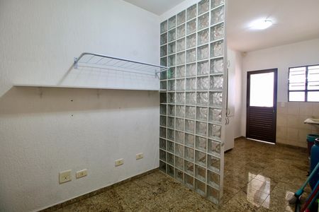 Casa para alugar com 400m², 4 quartos e 6 vagasÁrea de Serviço