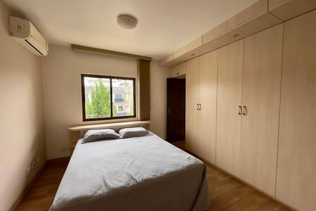 Casa para alugar com 400m², 4 quartos e 6 vagasQuarto Suíte
