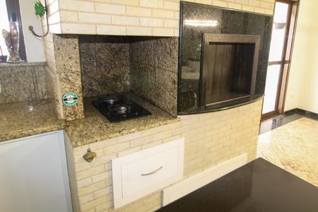 Casa para alugar com 400m², 4 quartos e 6 vagasChurrasqueira