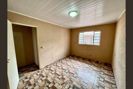 Casa para alugar com 30m², 1 quarto e sem vaga Casa para alugar com 30m², 1 quarto e sem vagaQuarto