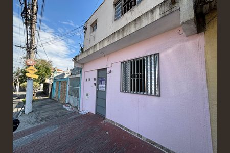 Casa para alugar com 30m², 1 quarto e sem vaga Casa para alugar com 30m², 1 quarto e sem vagaFachada