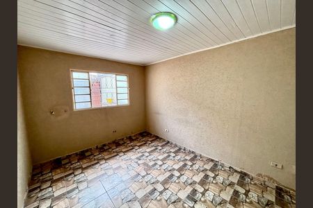 Casa para alugar com 30m², 1 quarto e sem vaga Casa para alugar com 30m², 1 quarto e sem vagaQuarto