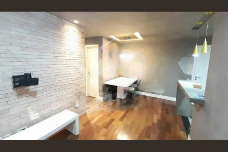 Apartamento à venda com 61m², 2 quartos e 1 vaga