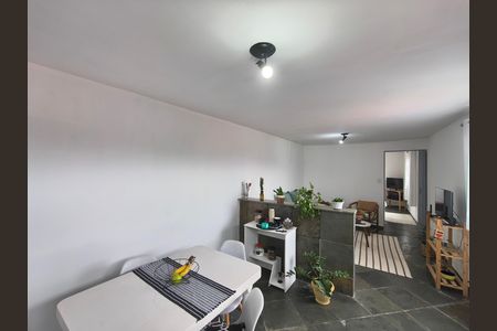 Casa para alugar com 1 quarto, 27m² em Pechincha, Rio de Janeiro