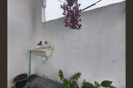 Casa para alugar com 27m², 1 quarto e sem vaga