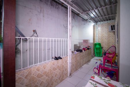 Casa para alugar com 80m², 2 quartos e 1 vaga Casa para alugar com 80m², 2 quartos e 1 vagaQuintal