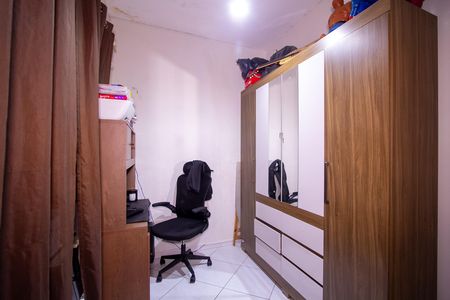 Casa para alugar com 80m², 2 quartos e 1 vaga Casa para alugar com 80m², 2 quartos e 1 vagaQuarto 1