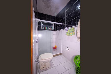 Casa para alugar com 80m², 2 quartos e 1 vaga Casa para alugar com 80m², 2 quartos e 1 vagaBanheiro 1