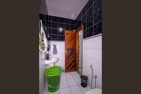 Casa para alugar com 80m², 2 quartos e 1 vaga Casa para alugar com 80m², 2 quartos e 1 vagaBanheiro 1