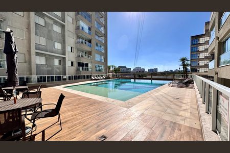 Apartamento para alugar com 62m², 2 quartos e 1 vaga Apartamento para alugar com 62m², 2 quartos e 1 vagaPiscina
