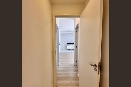 Apartamento para alugar com 62m², 2 quartos e 1 vaga Apartamento para alugar com 62m², 2 quartos e 1 vagaCorredor