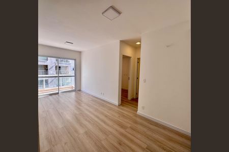 Apartamento para alugar com 62m², 2 quartos e 1 vaga Apartamento para alugar com 62m², 2 quartos e 1 vagaSala