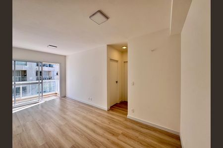 Apartamento para alugar com 62m², 2 quartos e 1 vaga Apartamento para alugar com 62m², 2 quartos e 1 vagaSala