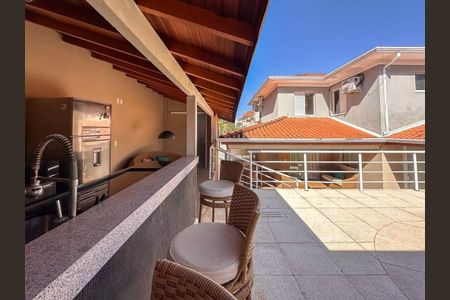 Casa de condomínio à venda com 299m², 3 quartos e 3 vagas Casa de condomínio à venda com 299m², 3 quartos e 3 vagasÁrea Gourmet