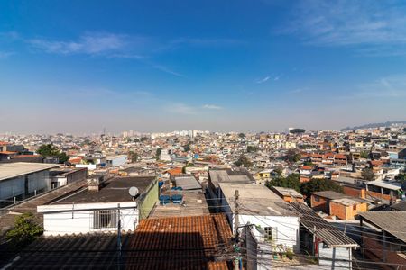 Casa para alugar com 210m², 2 quartos e 2 vagas Casa para alugar com 210m², 2 quartos e 2 vagasSalão - Vista