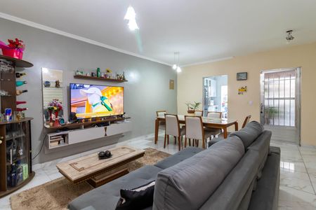 Sala de Estar de casa para alugar com 2 quartos, 210m² em Parque Belem, São Paulo