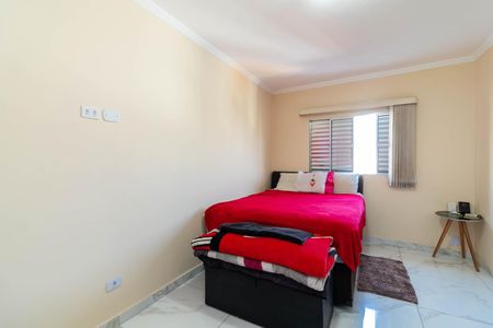 Casa para alugar com 210m², 2 quartos e 2 vagas Casa para alugar com 210m², 2 quartos e 2 vagasQuarto 1
