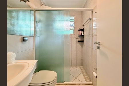 Casa para alugar com 70m², 2 quartos e sem vaga Casa para alugar com 70m², 2 quartos e sem vagaBanheiro