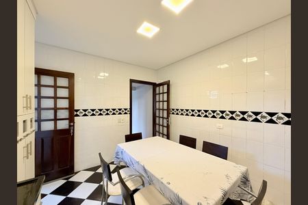 Casa para alugar com 70m², 2 quartos e sem vaga Casa para alugar com 70m², 2 quartos e sem vagaCozinha
