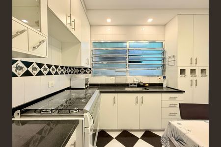 Casa para alugar com 70m², 2 quartos e sem vaga Casa para alugar com 70m², 2 quartos e sem vagaCozinha