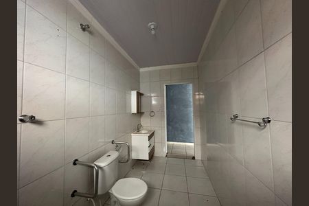 Casa para alugar com 121m², 3 quartos e 4 vagasBanheiro 1