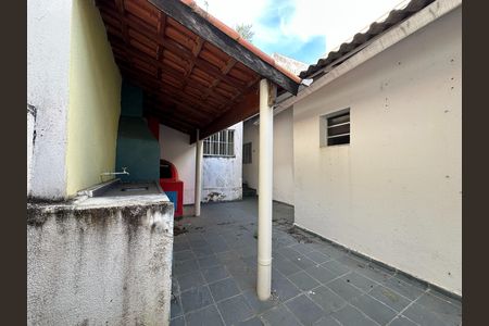 Casa para alugar com 121m², 3 quartos e 4 vagasÁrea externa