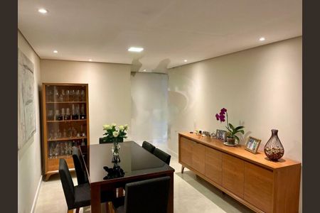 Apartamento à venda com 4 quartos, 116m² em Jardim Marajoara, São Paulo