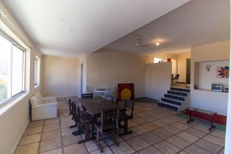 Sala de casa para alugar com 8 quartos, 650m² em Icaraí, Niterói