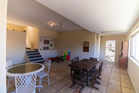 Casa para alugar com 650m², 8 quartos e 1 vaga Casa para alugar com 650m², 8 quartos e 1 vagaSala