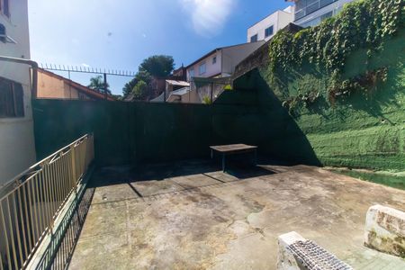 Casa para alugar com 650m², 8 quartos e 1 vaga Casa para alugar com 650m², 8 quartos e 1 vagaÁrea externa
