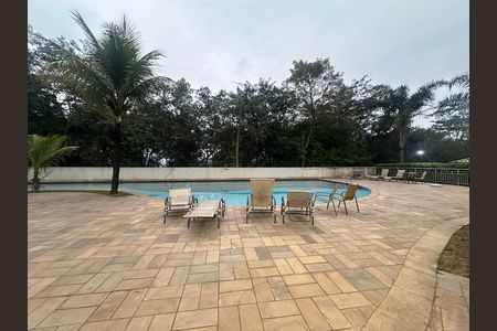 Apartamento para alugar com 69m², 2 quartos e 1 vaga Apartamento para alugar com 69m², 2 quartos e 1 vagaÁrea comum - Piscina