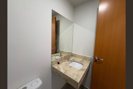 Apartamento à venda com 75m², 2 quartos e 1 vaga Apartamento à venda com 75m², 2 quartos e 1 vagaBanheiro