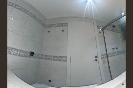 Apartamento à venda com 169m², 3 quartos e 3 vagas Apartamento à venda com 169m², 3 quartos e 3 vagasBanheiro da Suíte 2