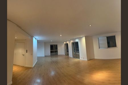 Sala de apartamento à venda com 3 quartos, 169m² em Vila Suzana, São Paulo