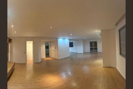Sala de apartamento à venda com 3 quartos, 169m² em Vila Suzana, São Paulo